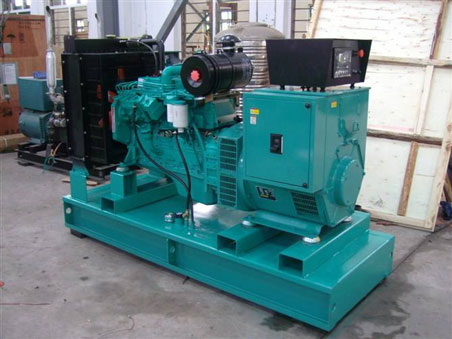 夏河200kw康明斯柴油发电机组图片 夏河200kw康明斯柴油发电机组图片
